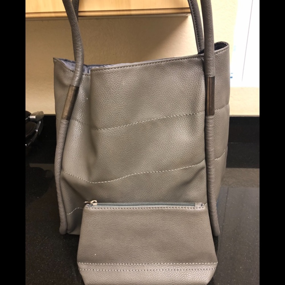Neiman Marcus- tote bag with make up bag